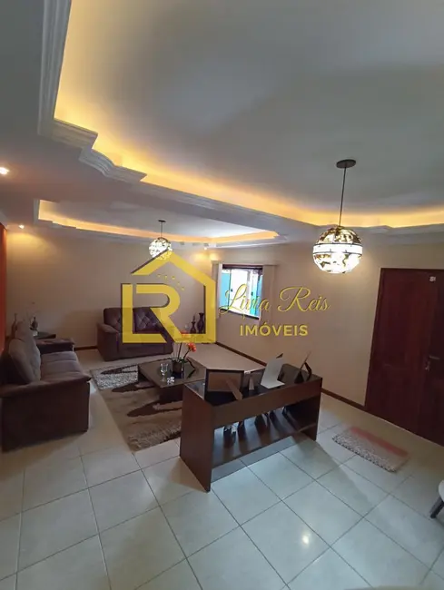 Foto 9 de Casa com 4 quartos à venda em Jardim Mariléa, Rio Das Ostras - RJ