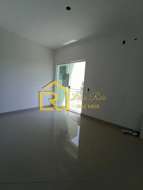 Foto 6 de Casa com 2 quartos à venda, 91m2 em Residencial Camping do Bosque, Rio Das Ostras - RJ