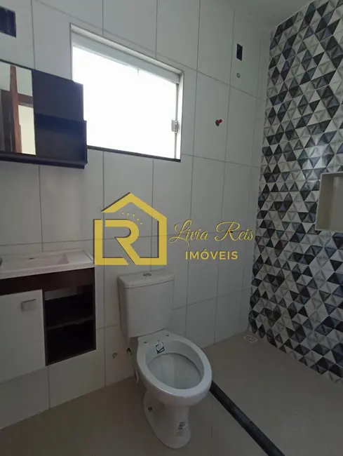 Foto 4 de Casa com 2 quartos à venda, 91m2 em Residencial Camping do Bosque, Rio Das Ostras - RJ