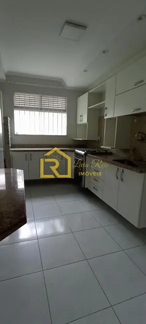 Foto 4 de Apartamento com 3 quartos à venda, 91m2 em Jardim Mariléa, Rio Das Ostras - RJ