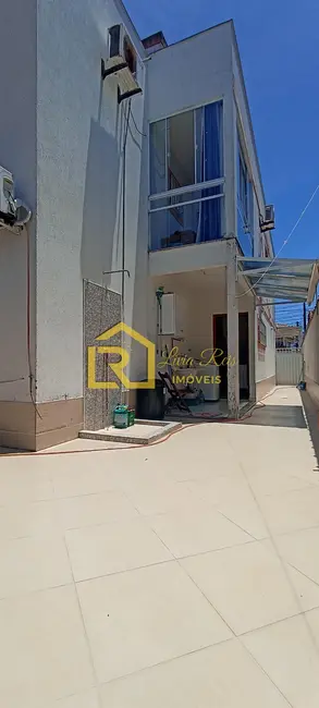 Foto 2 de Casa com 4 quartos à venda, 121m2 em Recreio, Rio Das Ostras - RJ