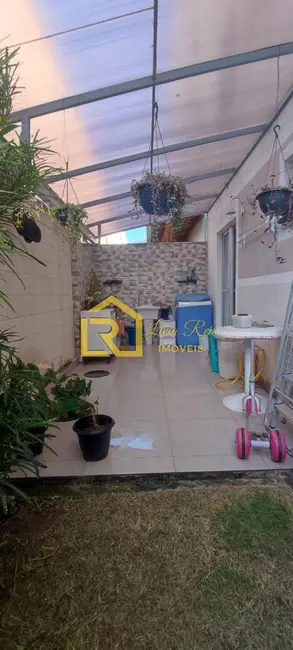 Foto 3 de Apartamento com 2 quartos à venda, 55m2 em Atlântica, Rio Das Ostras - RJ