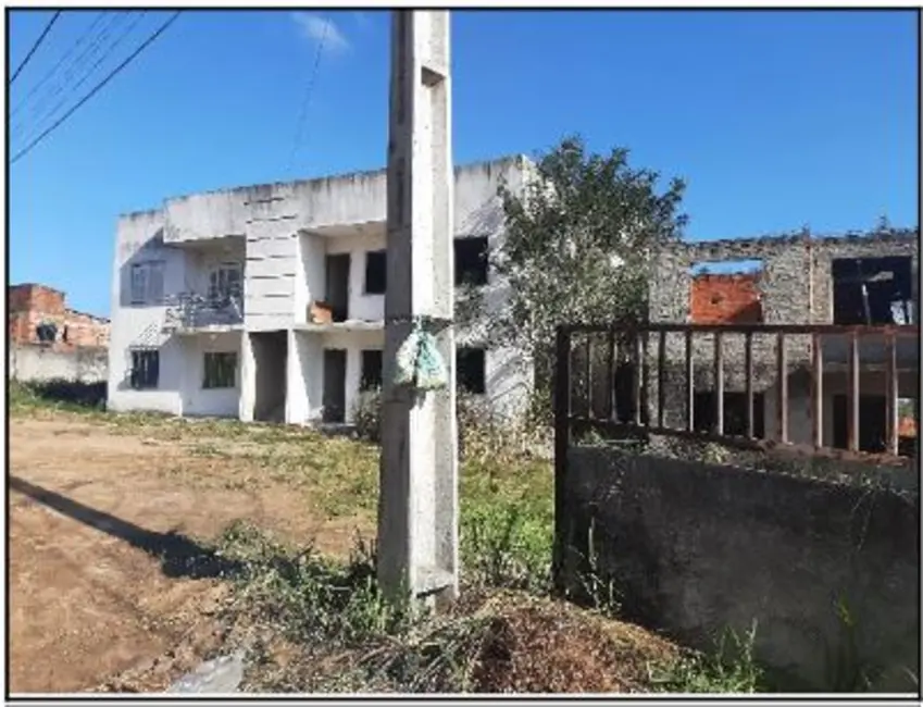Foto 1 de Terreno / Lote com 1 quarto à venda, 5349m2 em Araruama - RJ