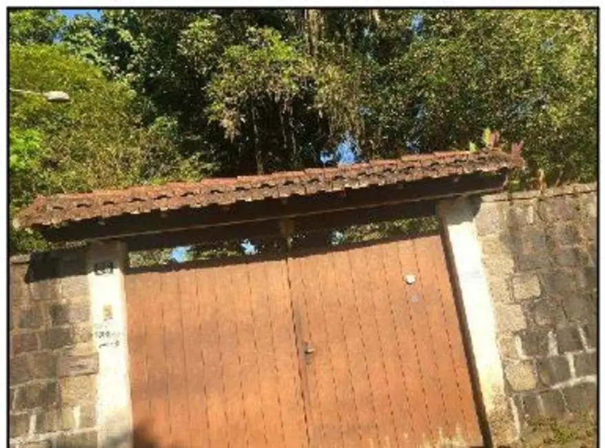 Foto 1 de Casa com 3 quartos à venda, 450m2 em Guapimirim - RJ