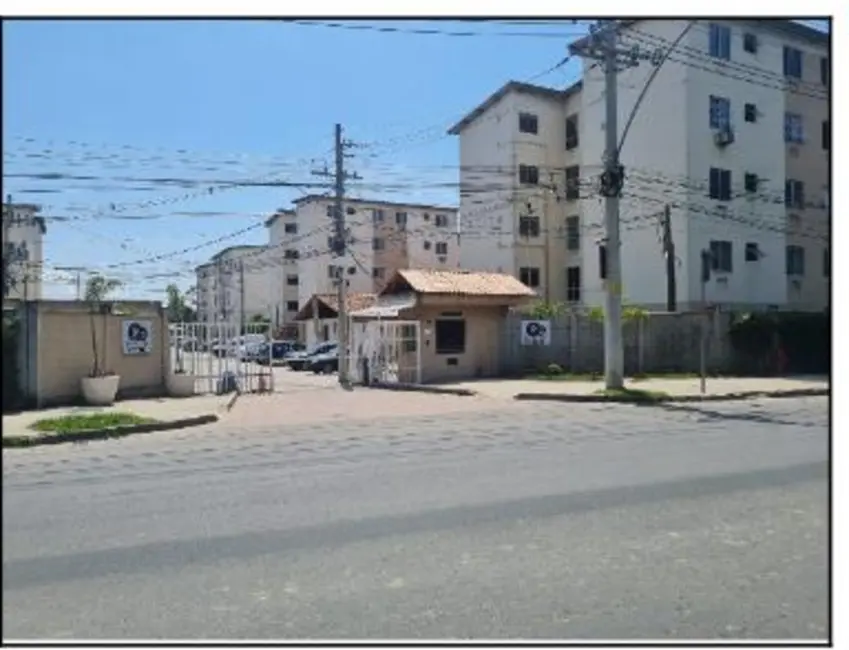 Foto 2 de Apartamento com 2 quartos à venda, 44m2 em Santa Cruz, Rio De Janeiro - RJ