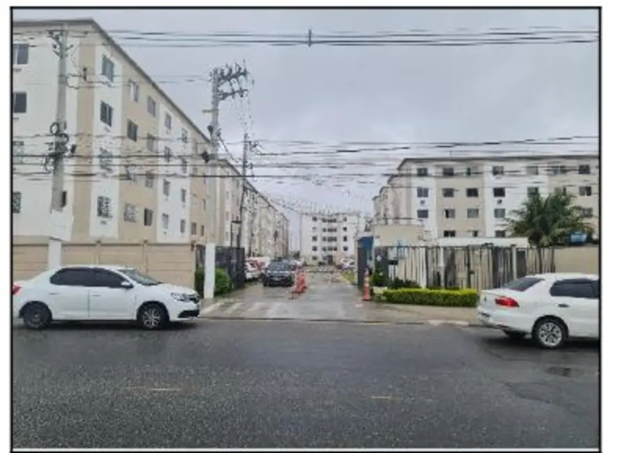 Foto 2 de Apartamento com 2 quartos à venda, 40m2 em Santa Cruz, Rio De Janeiro - RJ