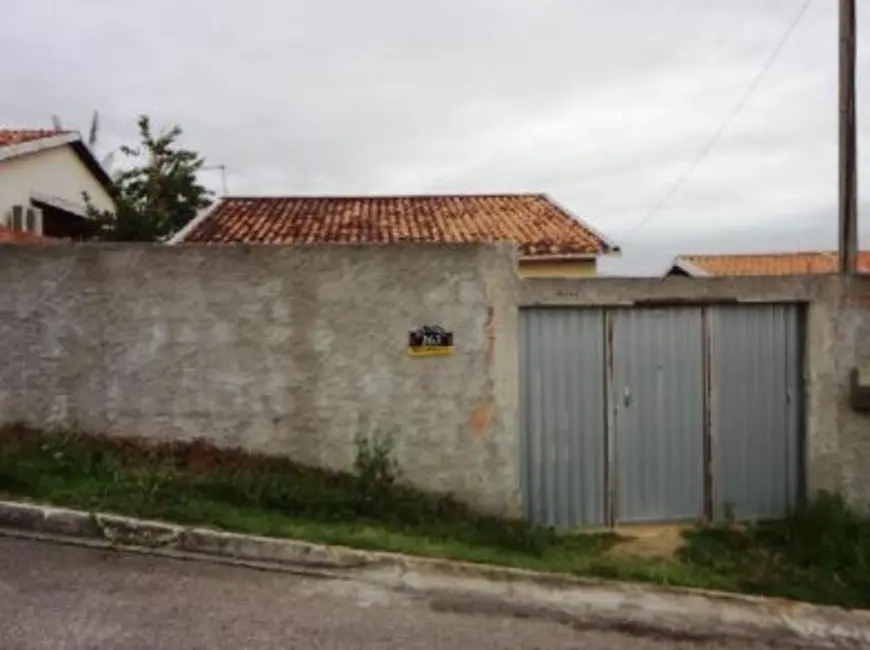 Foto 1 de Casa com 2 quartos à venda, 200m2 em Itaborai - RJ