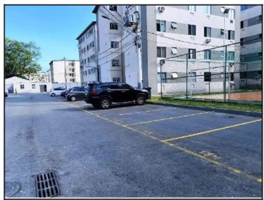 Foto 2 de Apartamento com 2 quartos à venda, 44m2 em Santa Cruz, Rio De Janeiro - RJ