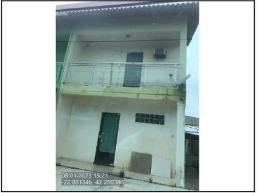 Foto 2 de Casa com 2 quartos à venda, 600m2 em Araruama - RJ