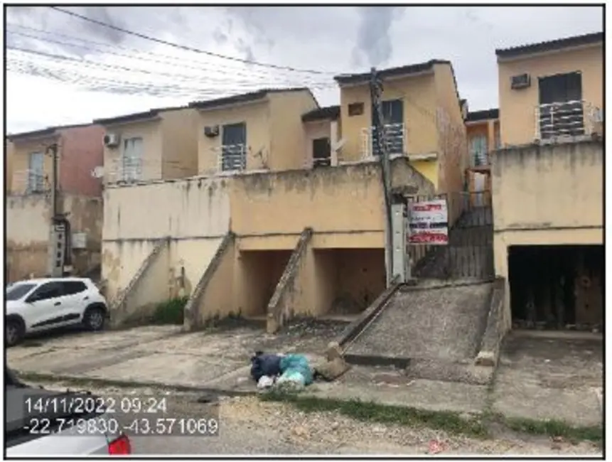 Casa com 2 quartos à venda, 90m2 em Parque Santa Eugenia, Queimados - RJ - imagem 3 Foto 3 de Casa com 2 quartos à venda, 90m2 em Parque Santa Eugenia, Queimados - RJ