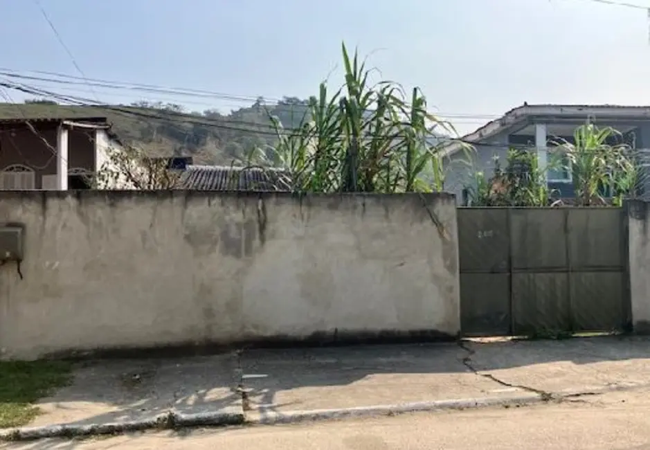 Casa com 2 quartos à venda, 180m2 em Vila Nova (Suruí), Mage - RJ - imagem 1 Foto 1 de Casa com 2 quartos à venda, 180m2 em Vila Nova (Suruí), Mage - RJ