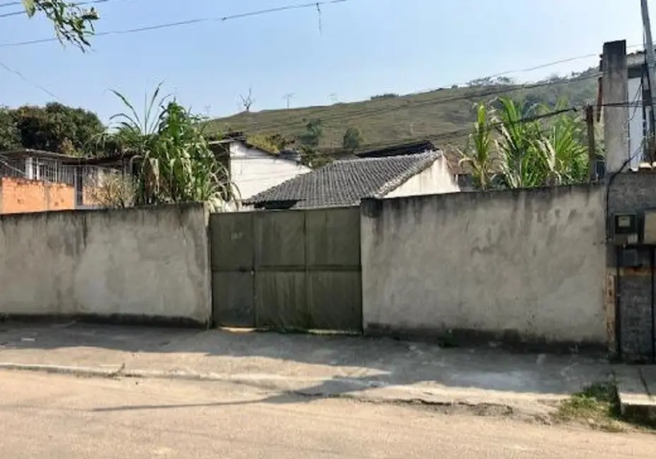 Casa com 2 quartos à venda, 180m2 em Vila Nova (Suruí), Mage - RJ - imagem 2 Foto 2 de Casa com 2 quartos à venda, 180m2 em Vila Nova (Suruí), Mage - RJ