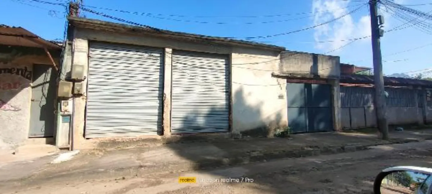 Foto 1 de Casa com 2 quartos à venda, 321m2 em Imbariê, Duque De Caxias - RJ