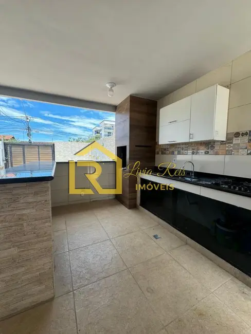 Foto 2 de Casa com 3 quartos à venda em Recreio, Rio Das Ostras - RJ