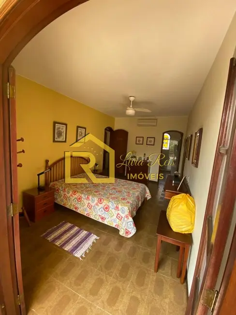 Foto 8 de Casa com 3 quartos à venda em Centro, Rio Das Ostras - RJ