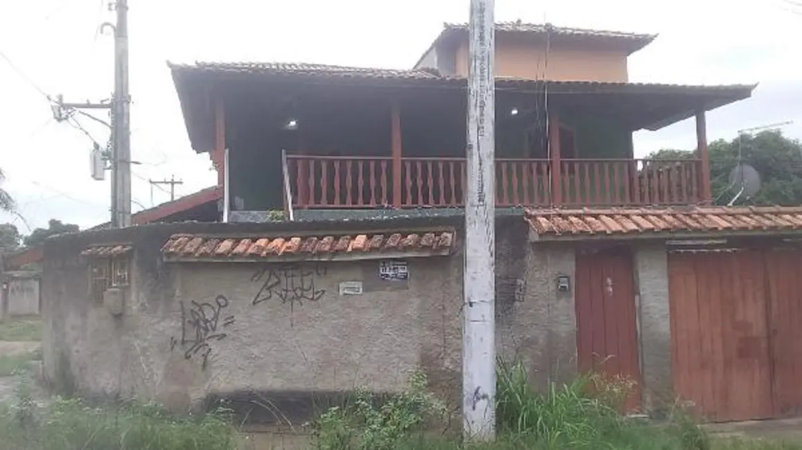 Foto 1 de Casa com 4 quartos à venda, 592m2 em Bom Retiro, Sao Goncalo - RJ