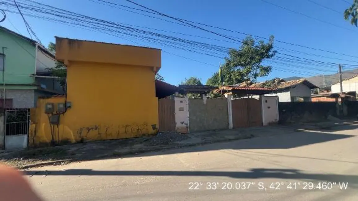 Foto 1 de Casa com 2 quartos à venda, 226m2 em Cachoeiras De Macacu - RJ