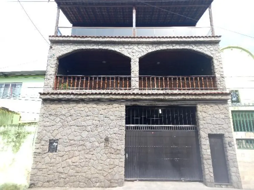 Foto 1 de Casa com 7 quartos à venda, 176m2 em Vila São Luís, Duque De Caxias - RJ