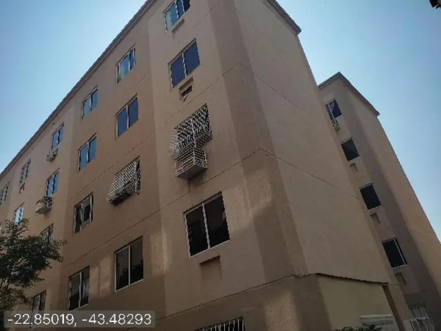 Foto 1 de Apartamento com 2 quartos à venda, 40m2 em Bangu, Rio De Janeiro - RJ