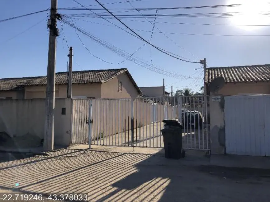 Foto 1 de Casa com 2 quartos à venda, 121m2 em São Vicente, Belford Roxo - RJ