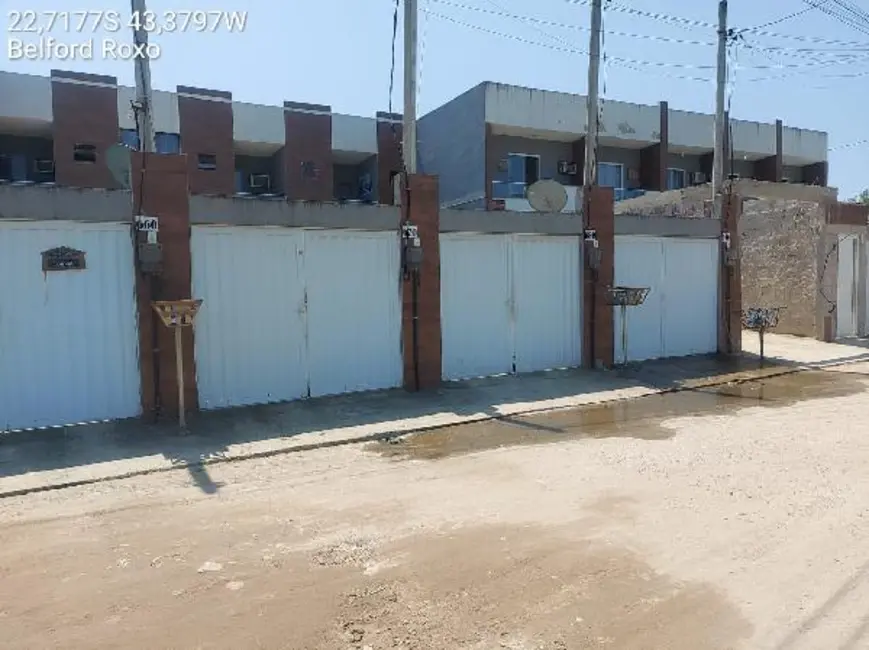 Foto 1 de Casa com 2 quartos à venda, 134m2 em São Vicente, Belford Roxo - RJ