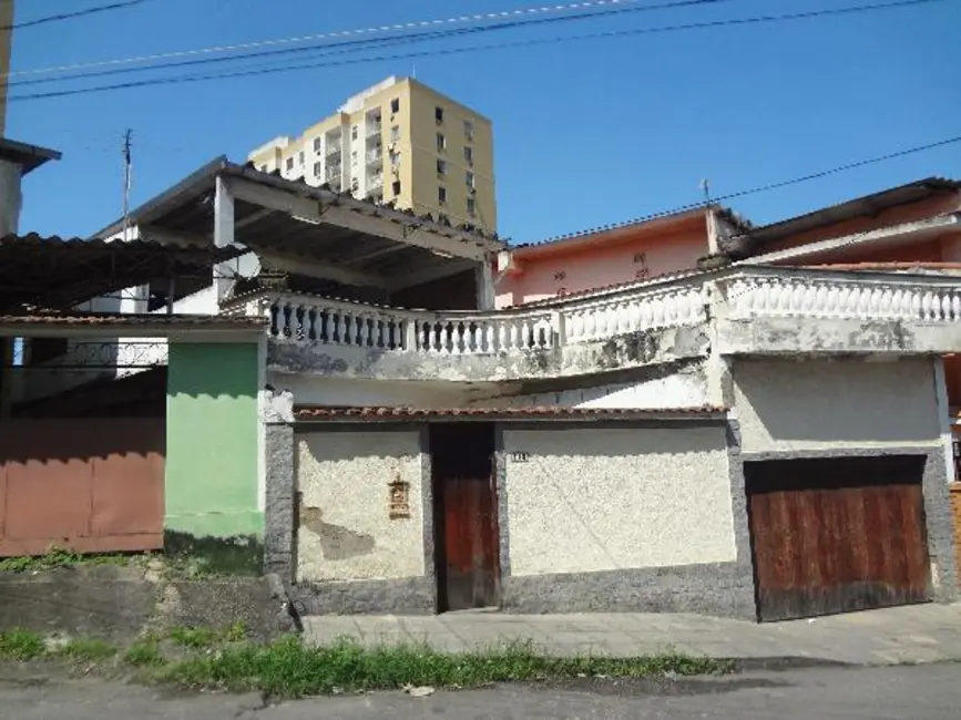 Foto 1 de Casa com 4 quartos à venda, 300m2 em Centro, Belford Roxo - RJ