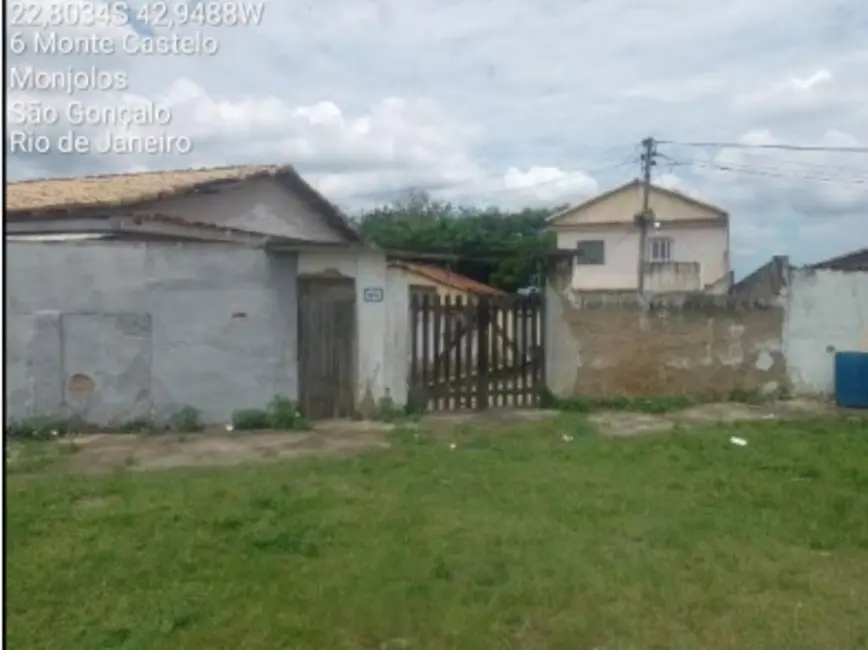 Foto 2 de Casa com 2 quartos à venda, 77m2 em Monjolos, Sao Goncalo - RJ