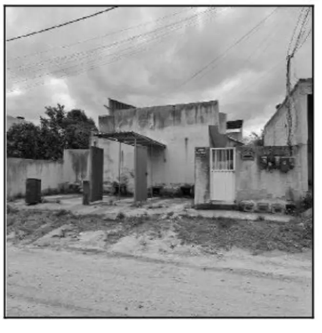 Foto 1 de Casa com 2 quartos à venda, 457m2 em Araruama - RJ