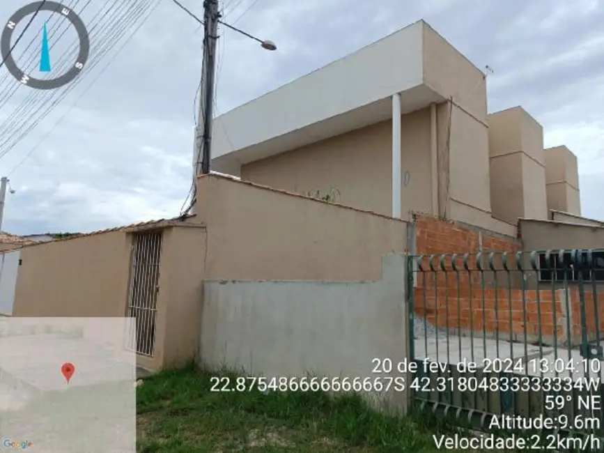 Foto 1 de Casa com 2 quartos à venda, 496m2 em Araruama - RJ