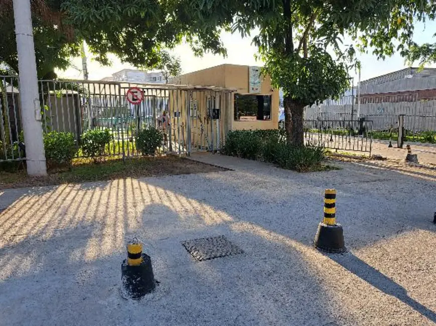 Foto 1 de Apartamento com 2 quartos à venda, 40m2 em Bangu, Rio De Janeiro - RJ