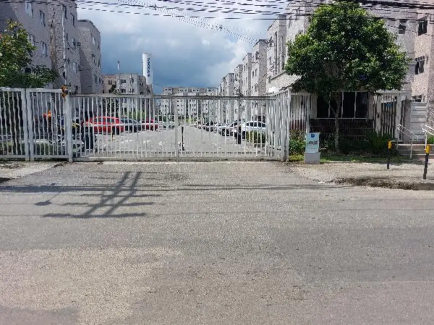 Foto 1 de Apartamento com 2 quartos à venda, 48m2 em Cerâmica, Nova Iguacu - RJ