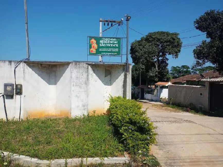 Foto 1 de Casa com 2 quartos à venda, 190m2 em Araruama - RJ