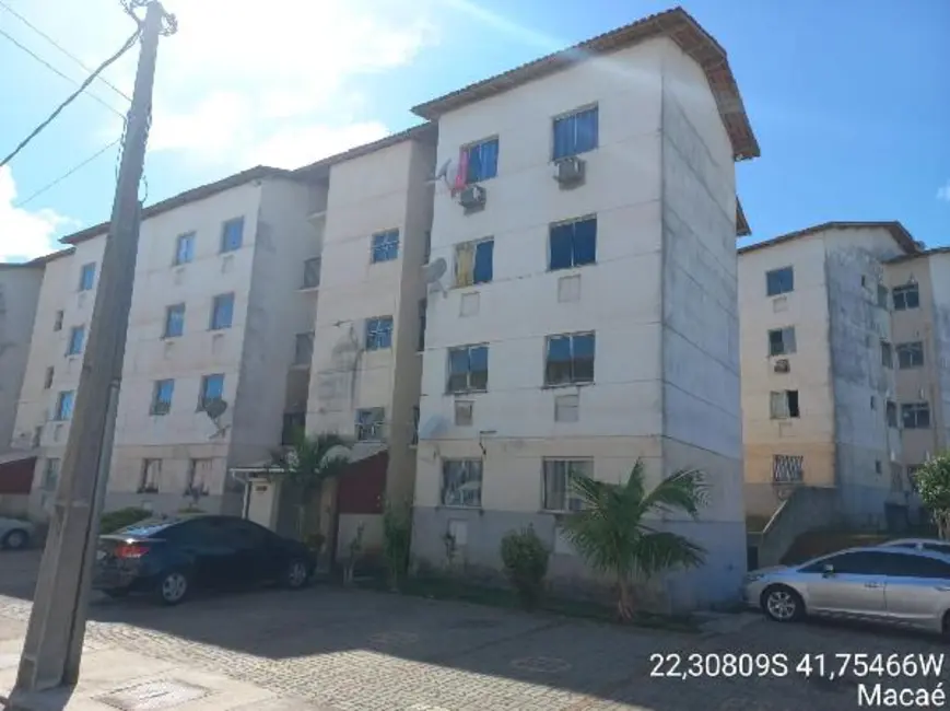 Foto 1 de Apartamento com 2 quartos à venda, 44m2 em Macae - RJ