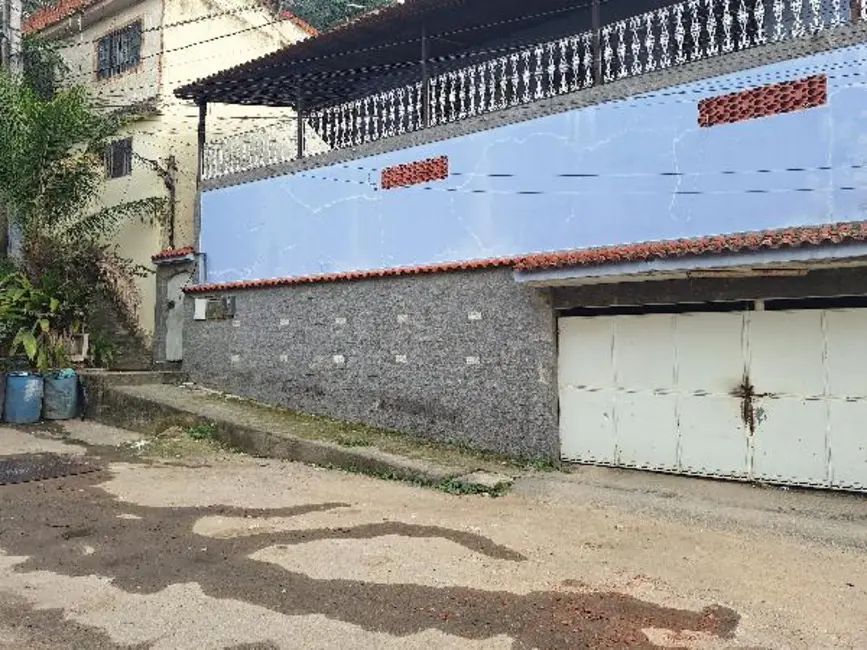 Casa com 2 quartos à venda, 374m2 em Colubande, Sao Goncalo - RJ - imagem 1 Foto 1 de Casa com 2 quartos à venda, 374m2 em Colubande, Sao Goncalo - RJ