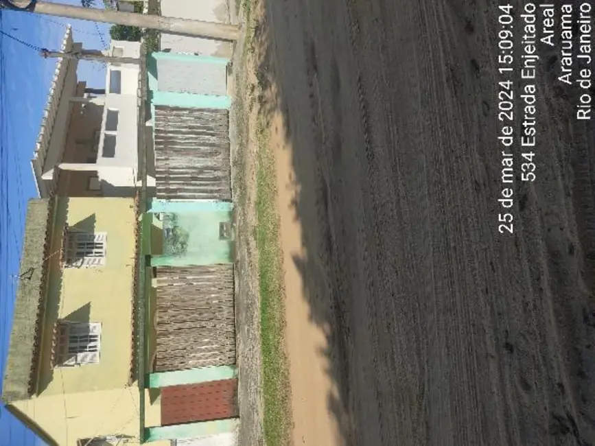Foto 1 de Casa com 1 quarto à venda, 392m2 em Araruama - RJ