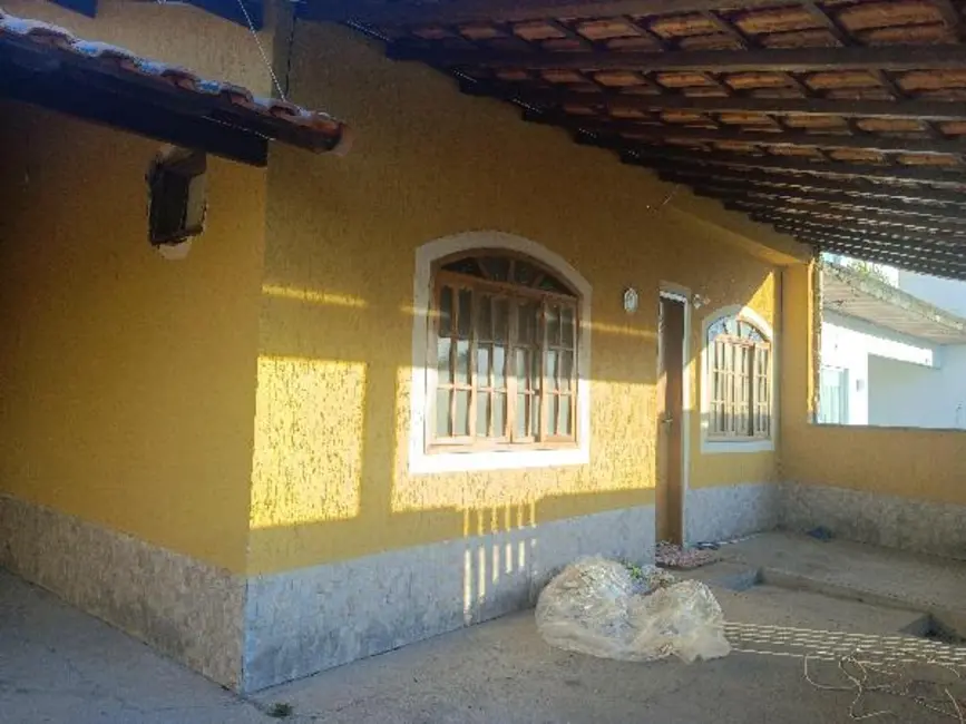 Foto 1 de Casa com 2 quartos à venda, 132m2 em Quissamã, Itaborai - RJ