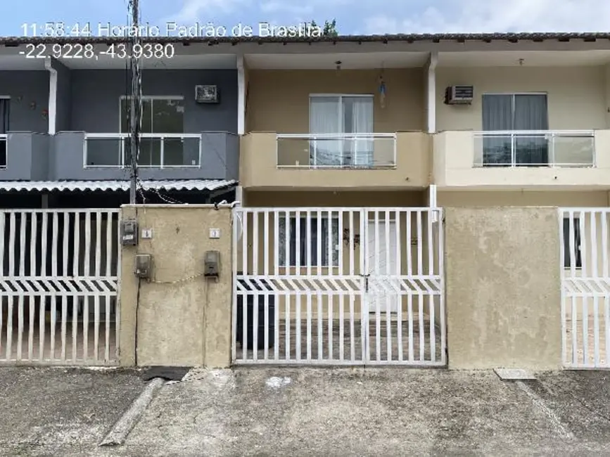 Foto 1 de Casa com 2 quartos à venda, 77m2 em Mangaratiba - RJ