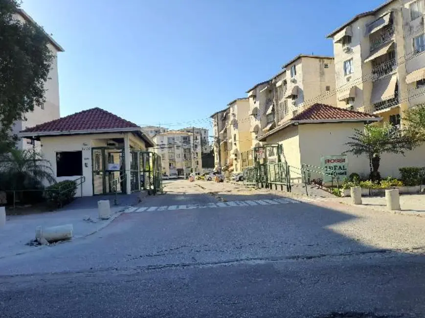 Foto 1 de Apartamento com 2 quartos à venda, 52m2 em Cordovil, Rio De Janeiro - RJ
