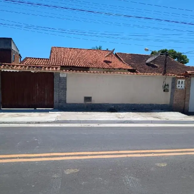 Casa com 2 quartos à venda, 270m2 em Iguaba Grande - RJ - imagem 1 Foto 1 de Casa com 2 quartos à venda, 270m2 em Iguaba Grande - RJ