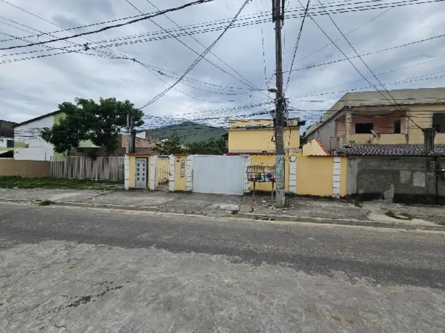 Foto 1 de Casa com 2 quartos à venda, 504m2 em Comendador Soares, Nova Iguacu - RJ