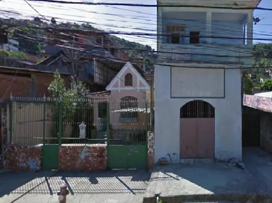Casa com 2 quartos à venda, 320m2 em Penha, Rio De Janeiro - RJ - imagem 1 Foto 1 de Casa com 2 quartos à venda, 320m2 em Penha, Rio De Janeiro - RJ