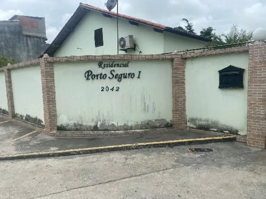 Foto 1 de Casa com 3 quartos à venda, 200m2 em Araruama - RJ