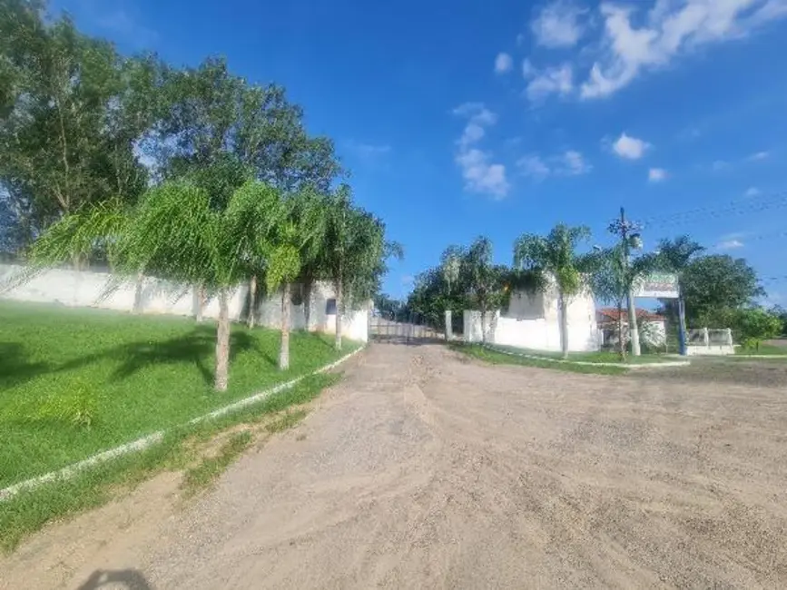 Foto 1 de Casa com 2 quartos à venda, 139m2 em Caluge, Itaborai - RJ