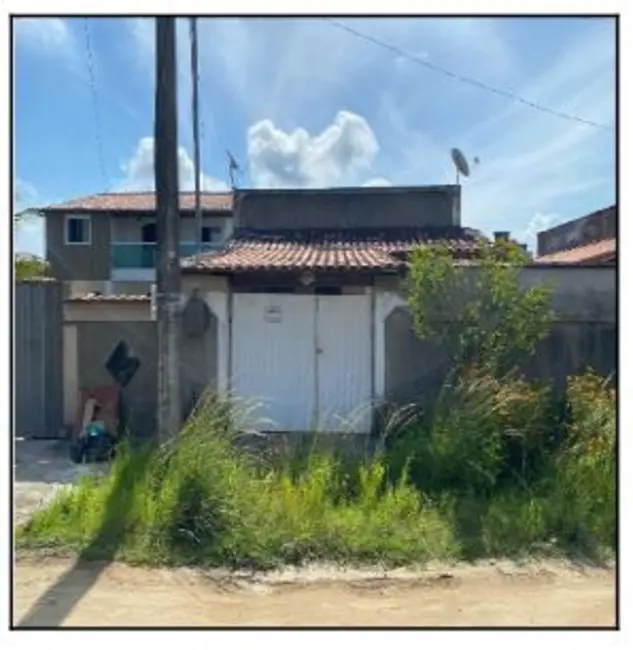 Foto 1 de Casa com 2 quartos à venda, 176m2 em Araruama - RJ