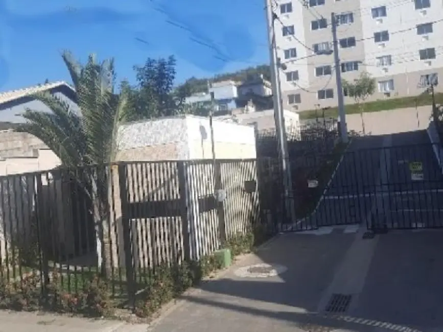 Foto 1 de Apartamento com 2 quartos à venda, 44m2 em Monjolos, Sao Goncalo - RJ