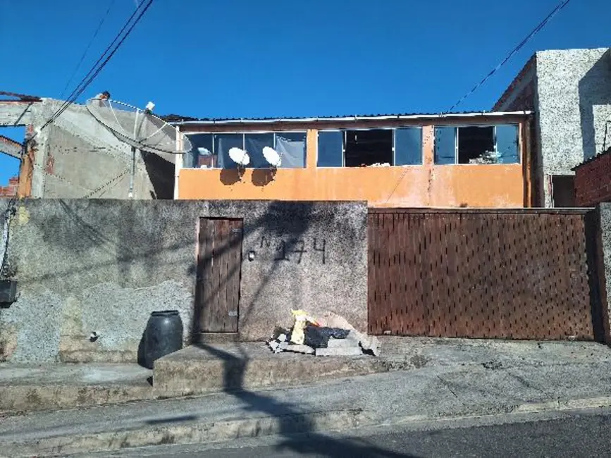 Foto 1 de Casa com 1 quarto à venda, 258m2 em Vista Alegre, Sao Goncalo - RJ