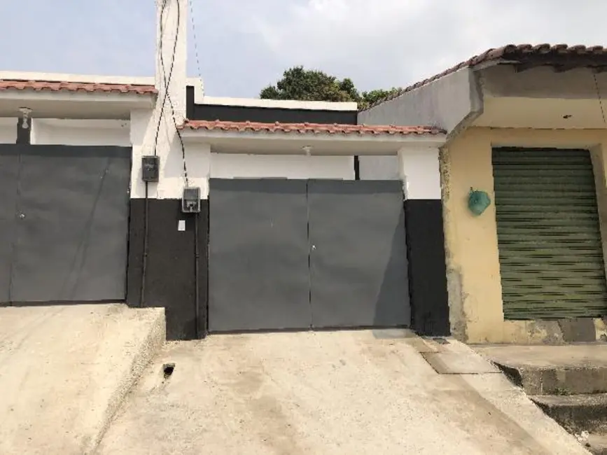 Foto 1 de Casa com 1 quarto à venda, 372m2 em Coelho, Sao Goncalo - RJ