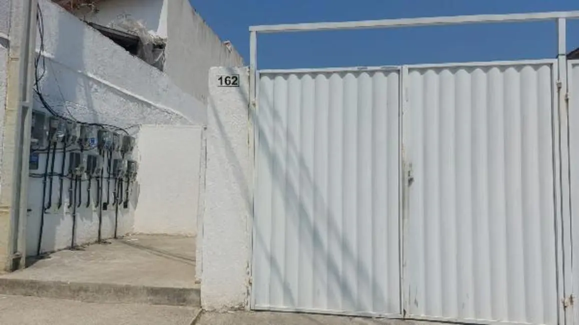 Foto 1 de Casa com 1 quarto à venda, 51m2 em Laranjal, Sao Goncalo - RJ