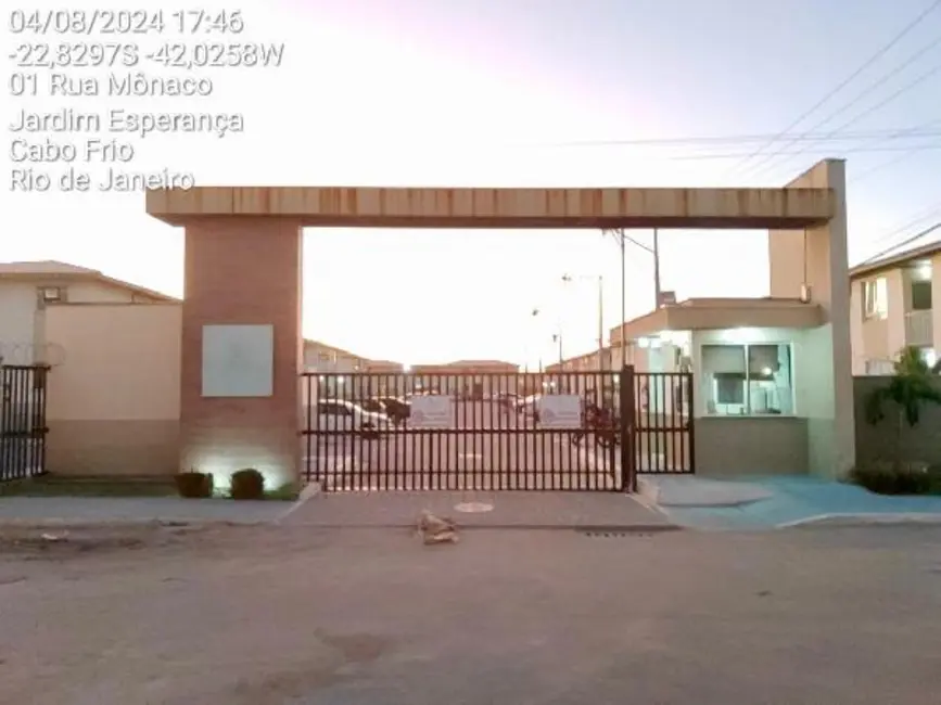 Foto 1 de Apartamento com 2 quartos à venda, 54m2 em Cabo Frio - RJ