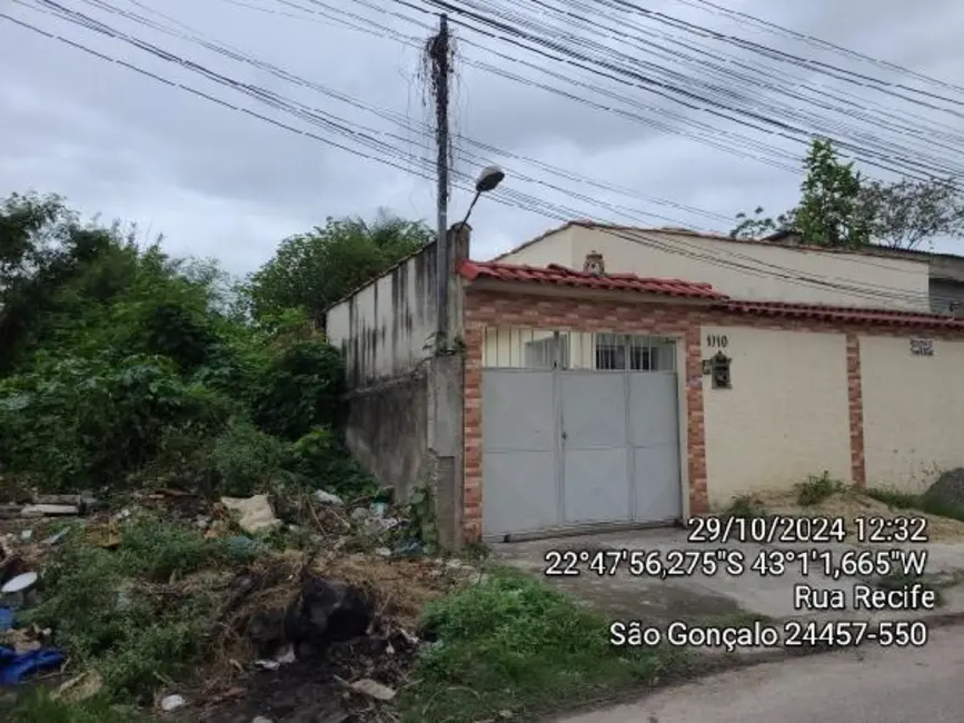 Foto 1 de Casa com 3 quartos à venda, 360m2 em Trindade, Sao Goncalo - RJ